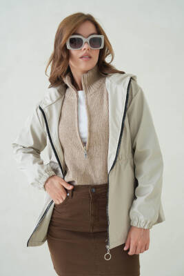 İçi Astarlı Su Geçirmez Kapüşonlu Fermuarlı Sık Dokuma Kadın Trençkot - 3