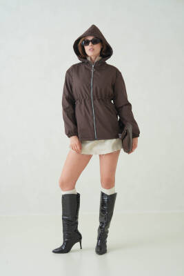 İçi Astarlı Su Geçirmez Kapüşonlu Fermuarlı Sık Dokuma Kadın Trençkot - 10