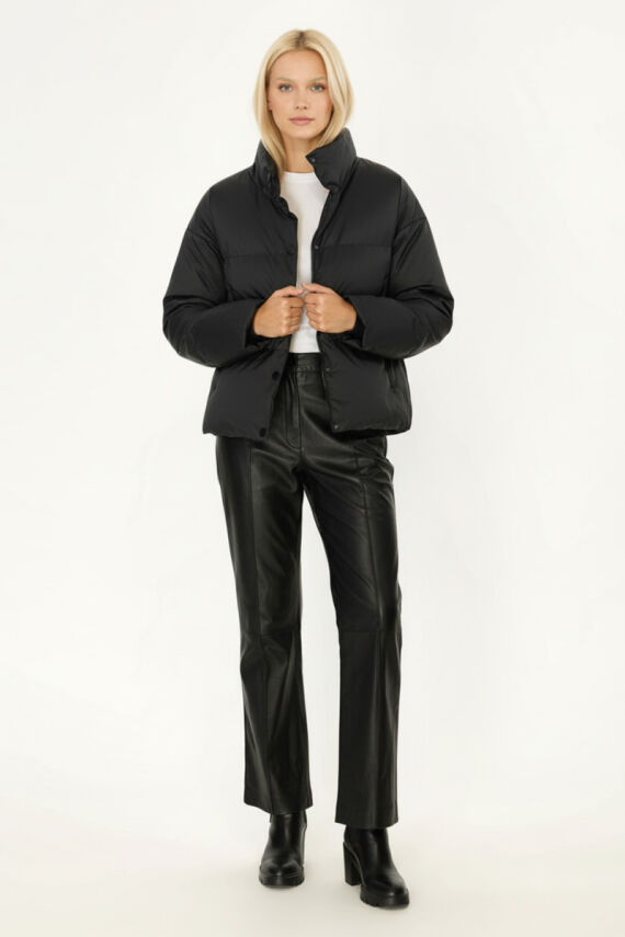 D1fference İçi Astarlı Cepli Kapüşonlu Jel Elyaf Su ve Rüzgar Geçirmez Dik Yaka Kışlık Kadın Mont - 28