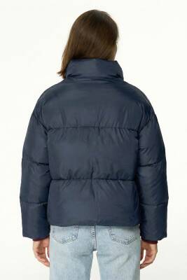 D1fference İçi Astarlı Cepli  Jel Elyaflı Su ve Rügar Geçirmez Kadın Kışlık Mont - 11