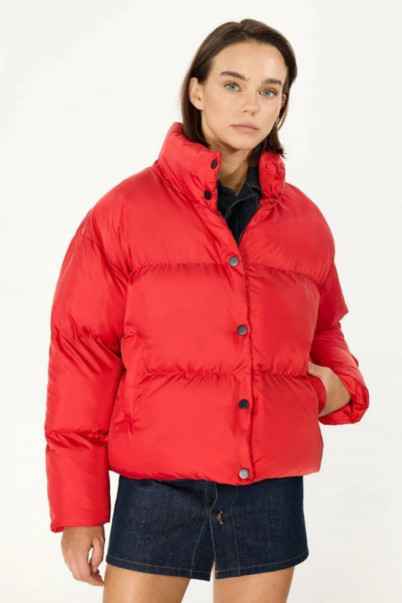 D1fference İçi Astarlı Cepli Kapüşonlu Jel Elyaf Su ve Rüzgar Geçirmez Dik Yaka Kışlık Kadın Mont - 7