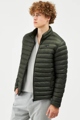 İçi Astarlı Cepli Jel Elyaf Su ve Rüzgar Geçirmez Şişme Kışlık Erkek Mont - 2