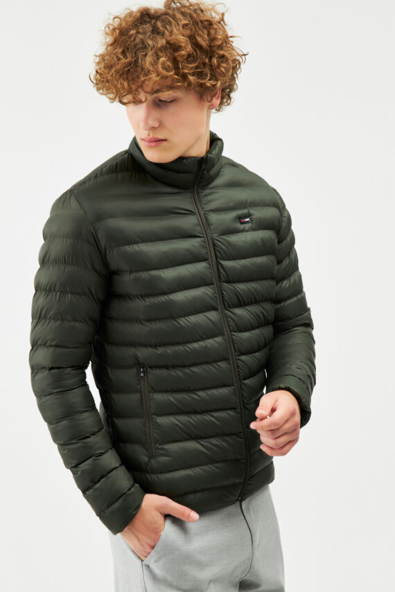 İçi Astarlı Cepli Jel Elyaf Su ve Rüzgar Geçirmez Şişme Kışlık Erkek Mont - 1