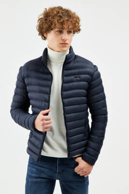 İçi Astarlı Cepli Jel Elyaf Su ve Rüzgar Geçirmez Şişme Kışlık Erkek Mont - 6