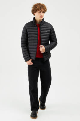 İçi Astarlı Cepli Jel Elyaf Su ve Rüzgar Geçirmez Şişme Kışlık Erkek Mont - 19