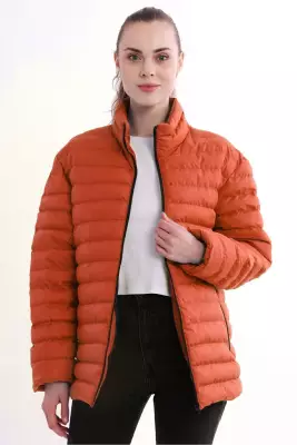 İçi Astarlı Cepli Jel Elyaf Su ve Rüzgar Geçirmez Şişme Kışlık Kadın Mont - 39