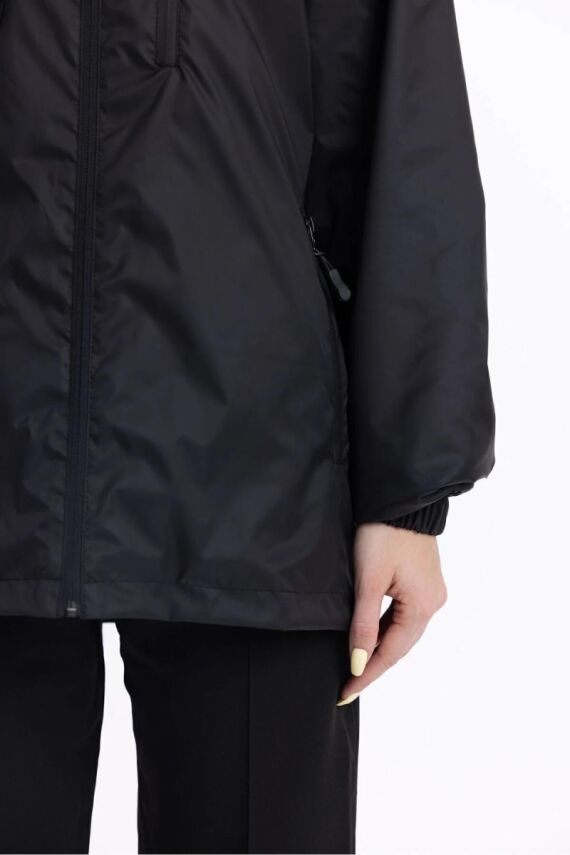 İçi Astarlı Su ve Rüzgar Geçirmez Cepli Kadın Yağmurluk - 5