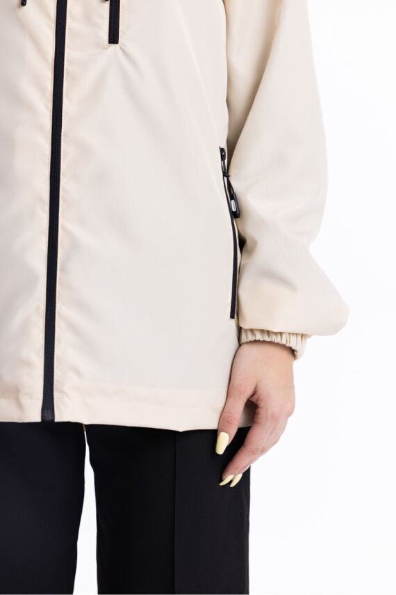 İçi Astarlı Su ve Rüzgar Geçirmez Cepli Kadın Yağmurluk - 18