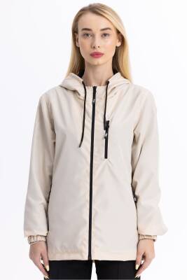 İçi Astarlı Su ve Rüzgar Geçirmez Cepli Kadın Yağmurluk - 13