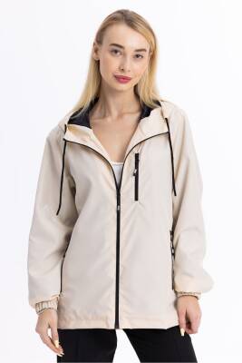 İçi Astarlı Su ve Rüzgar Geçirmez Cepli Kadın Yağmurluk - 14