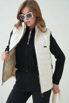 İçi Astarlı Su ve Rüzgar Geçirmez Cepli Kadın Yelek - 2