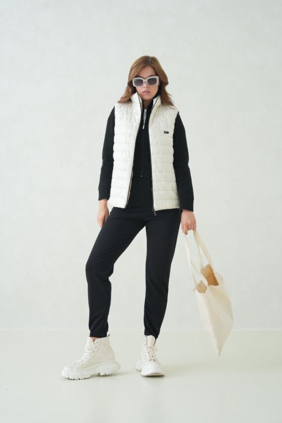 İçi Astarlı Su ve Rüzgar Geçirmez Cepli Kadın Yelek - 3