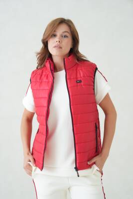 İçi Astarlı Su ve Rüzgar Geçirmez Cepli Kadın Yelek - 13