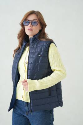 İçi Astarlı Su ve Rüzgar Geçirmez Cepli Kadın Yelek - 19