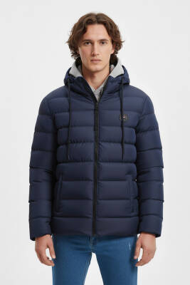 İçi Astarlı Su ve Rüzgar Geçirmez Cepli Kapüşonlu Erkek Mont - 24