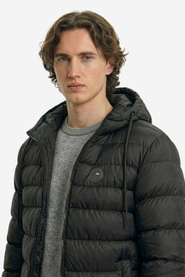 D1fference İçi Astarlı Cepli Kapüşonlu Jel Elyaflı Su ve Rügar Geçirmez Erkek Kışlık Mont - 2