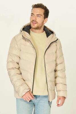 İçi Astarlı Su ve Rüzgar Geçirmez Cepli Kapüşonlu Erkek Mont - 3