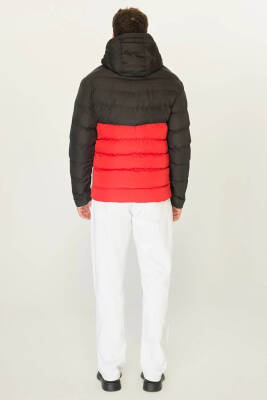 İçi Astarlı Su ve Rüzgar Geçirmez Cepli Kapüşonlu Erkek Mont - 24