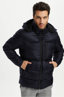 İçi Astarlı Su ve Rüzgar Geçirmez Cepli Kapüşonlu Erkek Mont - 30