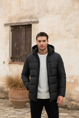 İçi Astarlı Su ve Rüzgar Geçirmez Cepli Kapüşonlu Erkek Mont - 7