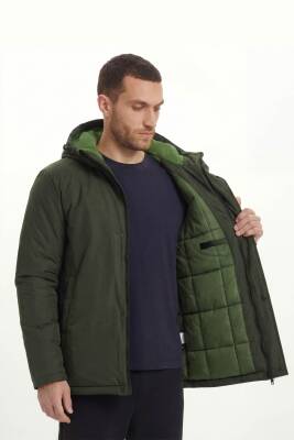 D1fference İçi Astarlı Cepli Kapüşonlu Jel Elyaflı Su ve Rügar Geçirmez Erkek Kışlık Mont - 4