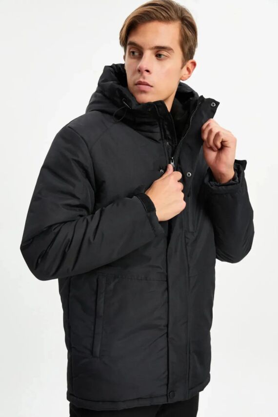 İçi Astarlı Su ve Rüzgar Geçirmez Cepli Kapüşonlu Erkek Mont - 14