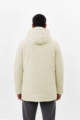 İçi Astarlı Su ve Rüzgar Geçirmez Cepli Kapüşonlu Erkek Mont - 11