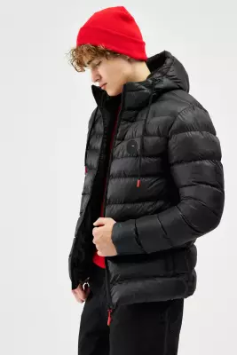 D1fference İçi Astarlı Cepli Kapüşonlu Jel Elyaflı Su ve Rügar Geçirmez Erkek Kışlık Mont - 11