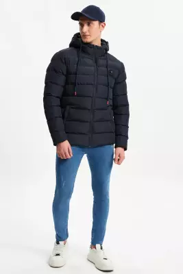 D1fference İçi Astarlı Cepli Kapüşonlu Jel Elyaflı Su ve Rügar Geçirmez Erkek Kışlık Mont - 23