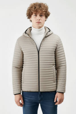 İçi Astarlı Su ve Rüzgar Geçirmez Cepli Kapüşonlu Erkek Mont - 23