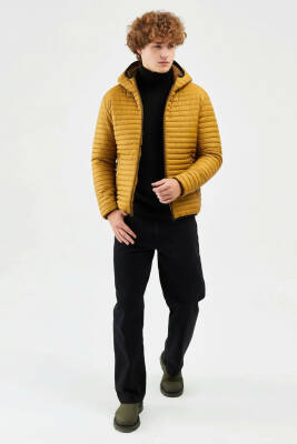 İçi Astarlı Su ve Rüzgar Geçirmez Cepli Kapüşonlu Erkek Mont - 30