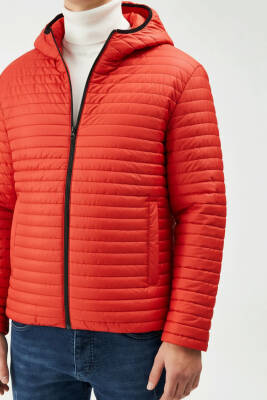 İçi Astarlı Su ve Rüzgar Geçirmez Cepli Kapüşonlu Erkek Mont - 35