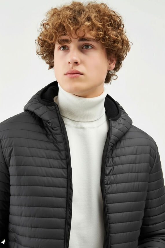 İçi Astarlı Su ve Rüzgar Geçirmez Cepli Kapüşonlu Erkek Mont - 44