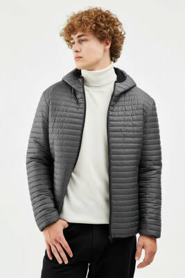 İçi Astarlı Su ve Rüzgar Geçirmez Cepli Kapüşonlu Erkek Mont - 43