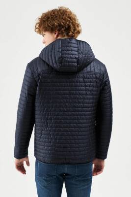 İçi Astarlı Su ve Rüzgar Geçirmez Cepli Kapüşonlu Erkek Mont - 16