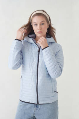 D1fference İçi Astarlı Cepli Kapüşonlu Jel Elyaflı Su ve Rügar Geçirmez Kadın Kışlık Mont - 69