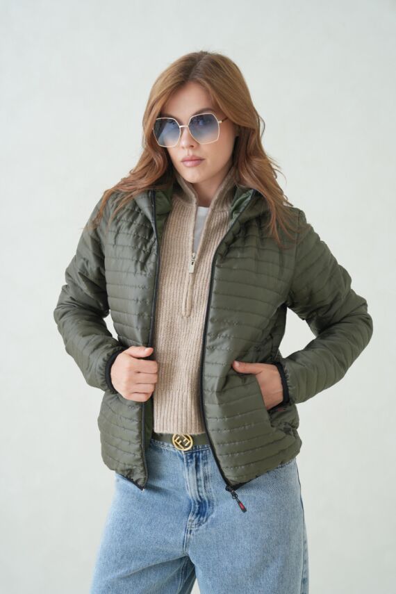 İçi Astarlı Su ve Rüzgar Geçirmez Cepli Kapüşonlu Kadın Mont - 7