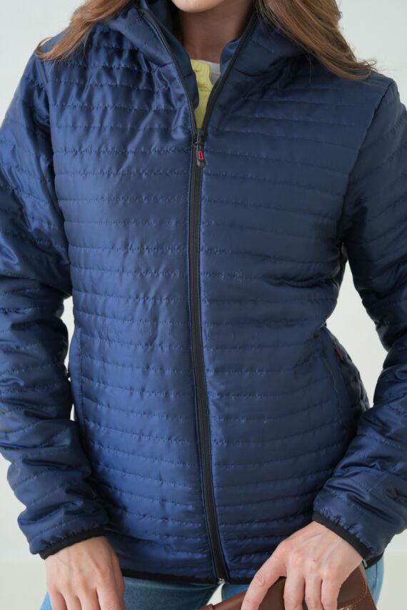 İçi Astarlı Su ve Rüzgar Geçirmez Cepli Kapüşonlu Kadın Mont - 23