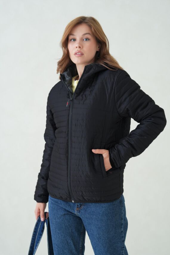 İçi Astarlı Su ve Rüzgar Geçirmez Cepli Kapüşonlu Kadın Mont - 31