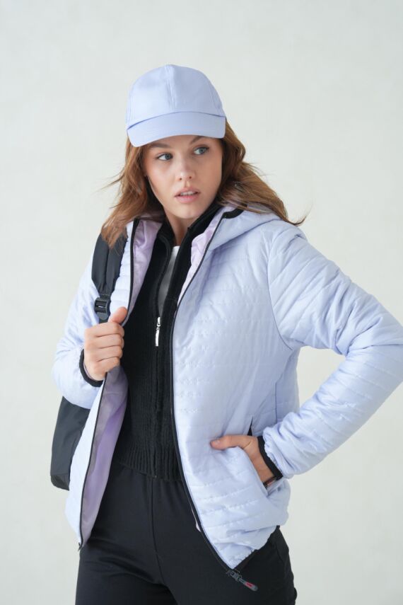 İçi Astarlı Su ve Rüzgar Geçirmez Cepli Kapüşonlu Kadın Mont - 50