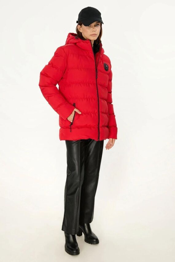 İçi Astarlı Su ve Rüzgar Geçirmez Cepli Kapüşonlu Kadın Mont - 15