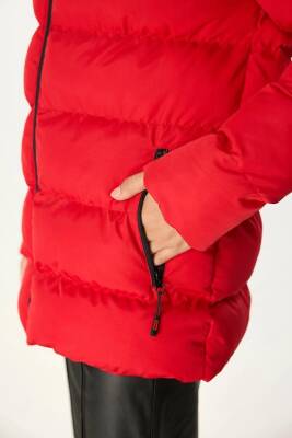 İçi Astarlı Su ve Rüzgar Geçirmez Cepli Kapüşonlu Kadın Mont - 16