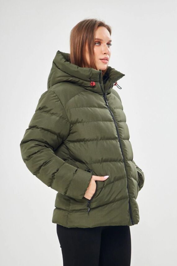 İçi Astarlı Su ve Rüzgar Geçirmez Cepli Kapüşonlu Kadın Mont - 9