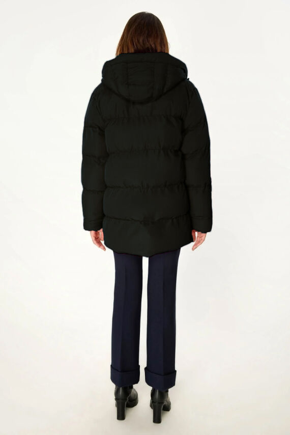 İçi Astarlı Su ve Rüzgar Geçirmez Cepli Kapüşonlu Kadın Mont - 24