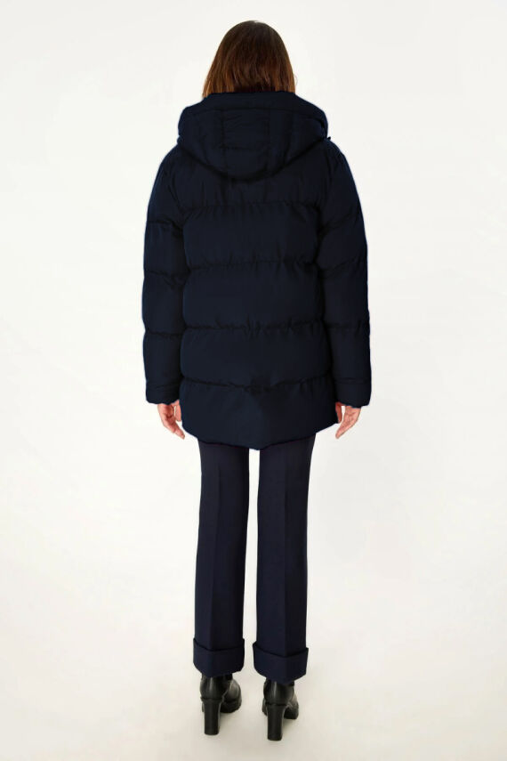 İçi Astarlı Su ve Rüzgar Geçirmez Cepli Kapüşonlu Kadın Mont - 30