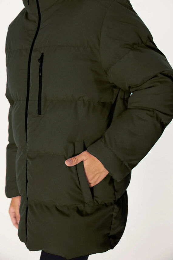 İçi Astarlı Su ve Rüzgar Geçirmez Cepli Kapüşonlu Kadın Mont - 9