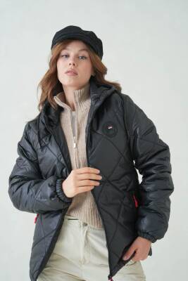 D1fference İçi Astarlı Cepli Kapüşonlu Jel Elyaflı Su ve Rügar Geçirmez Kadın Kışlık Mont - 21