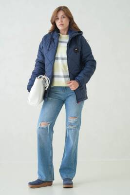 D1fference İçi Astarlı Cepli Kapüşonlu Jel Elyaflı Su ve Rügar Geçirmez Kadın Kışlık Mont - 28