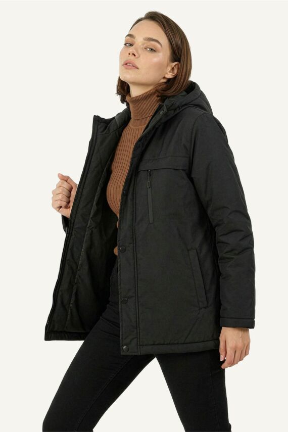 D1fference İçi Astarlı Cepli Kapüşonlu Jel Elyaflı Su ve Rügar Geçirmez Kadın Kışlık Mont - 9