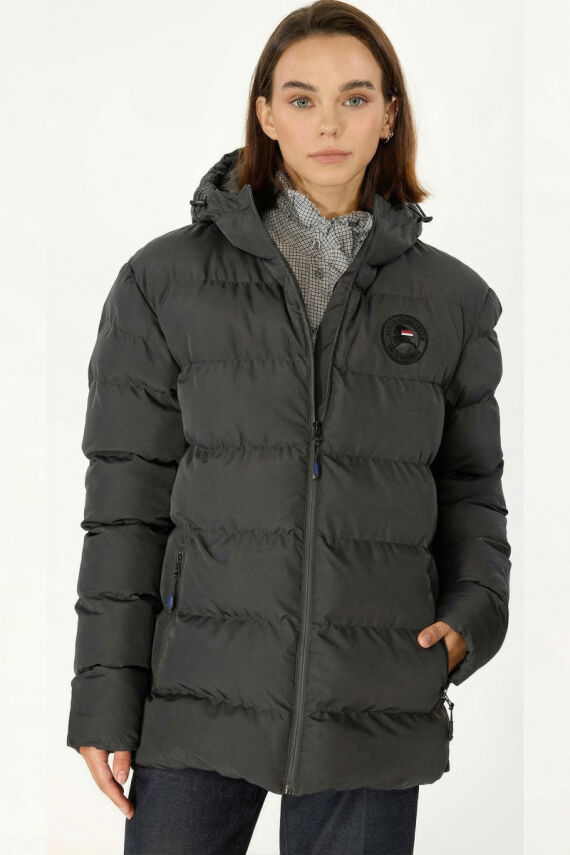 D1fference İçi Astarlı Cepli Kapüşonlu Jel Elyaflı Su ve Rügar Geçirmez Kadın Kışlık Mont - 26